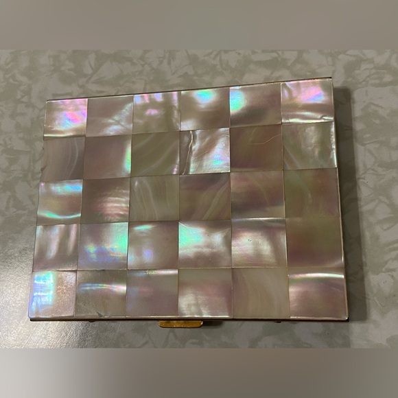 MAKE AN OFFER 🍒 Vintage Mother of Pearl Cigarette Case #9374 - Picture 7 of 11